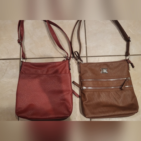 Purse(s) - Picture 2 of 2